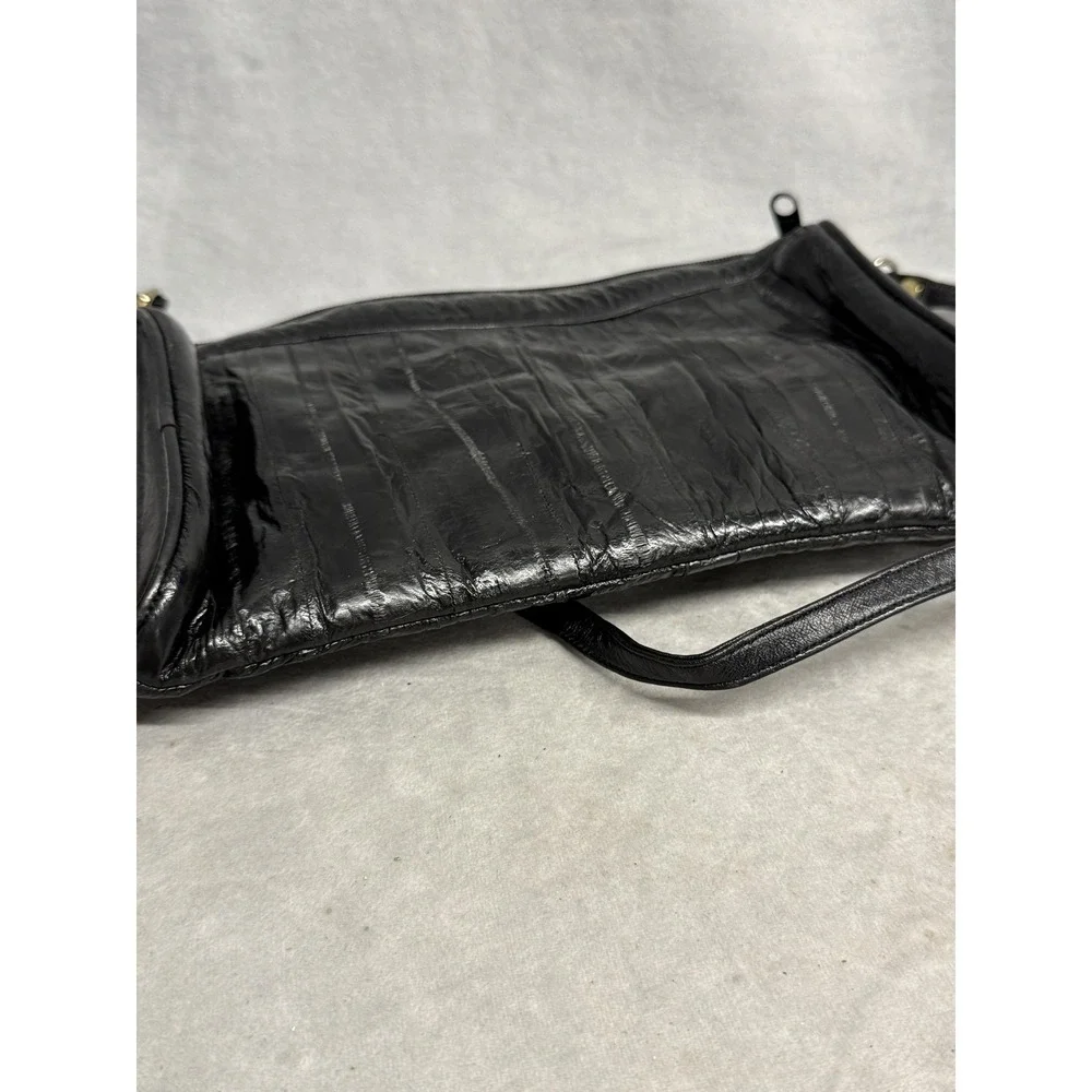 Sam Jin Eel‎ Skin Leather Crossbody Bag Purse Womens Black Convertible Clutch